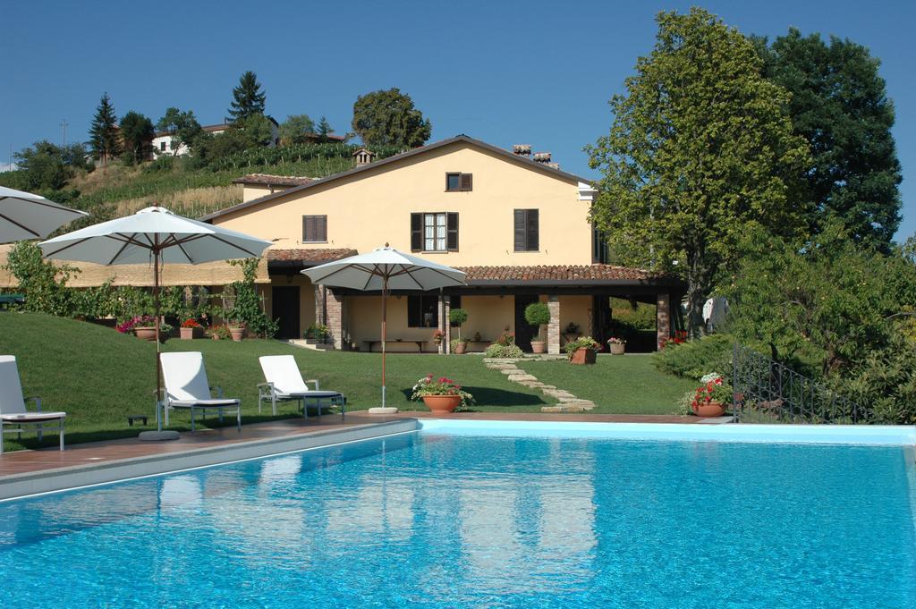 Aparthotel La Maragliana Castel Rocchero Exterior foto