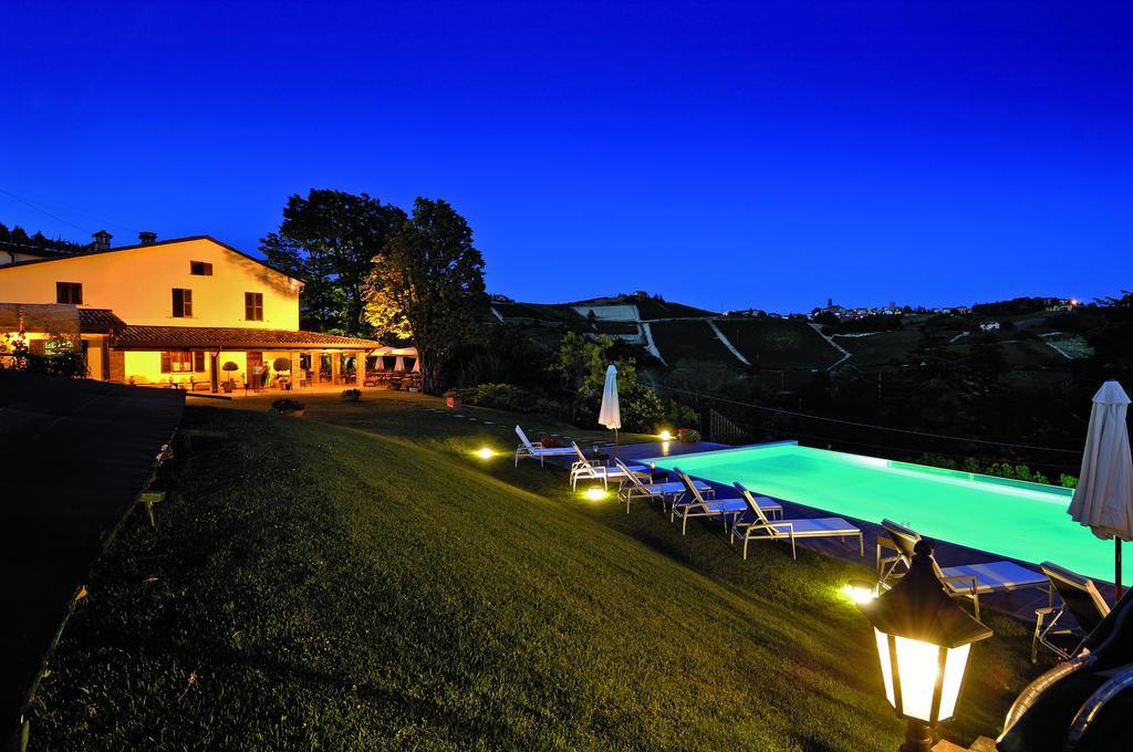 Aparthotel La Maragliana Castel Rocchero Exterior foto