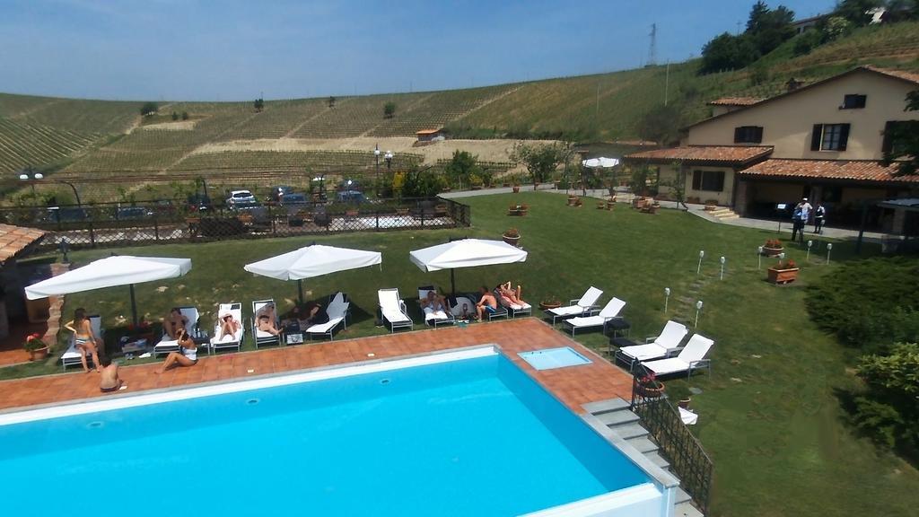 Aparthotel La Maragliana Castel Rocchero Exterior foto