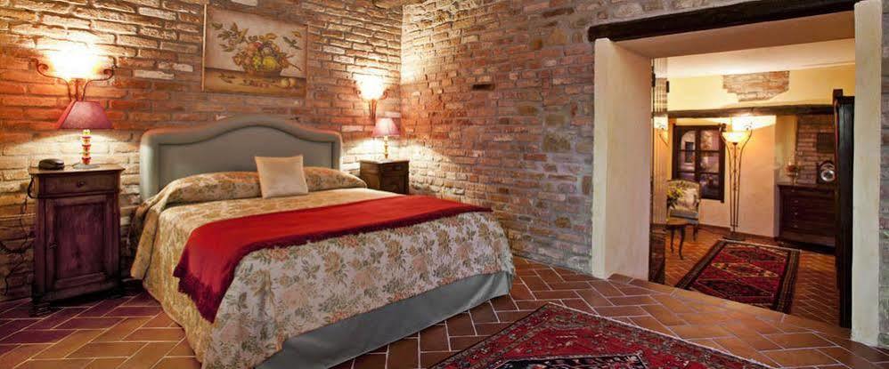 Aparthotel La Maragliana Castel Rocchero Exterior foto